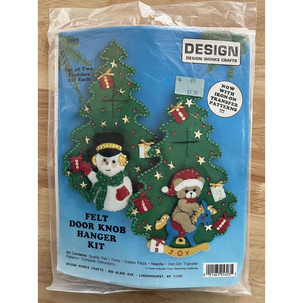 Vintage Felt Door Knob Hanger Kit‎ Christmas Trees Design Works Crafts 5303 NEW